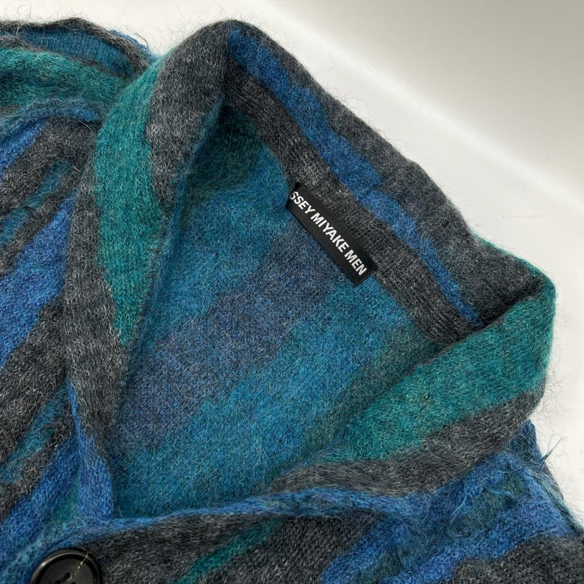 ISSEY MIYAKE MEN 14AW Mohair Cardigan Blue Size 1