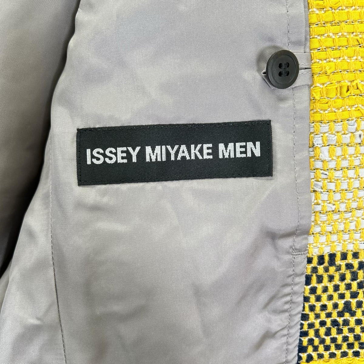 ISSEY MIYAKE MEN Sashiko Check 2B Blazer Yellow/Navy Size 2