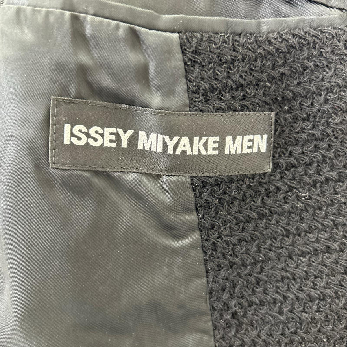 ISSEY MIYAKE MEN ME23FD071 Wool Long Coat Black Size 2