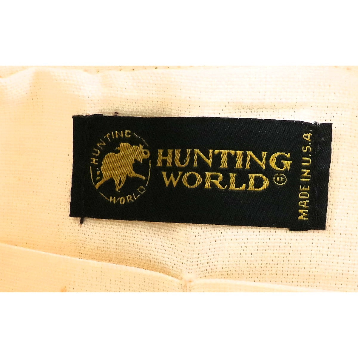 HUNTING WORLD Canvas Embossed Logo Patch Tote Bag White
