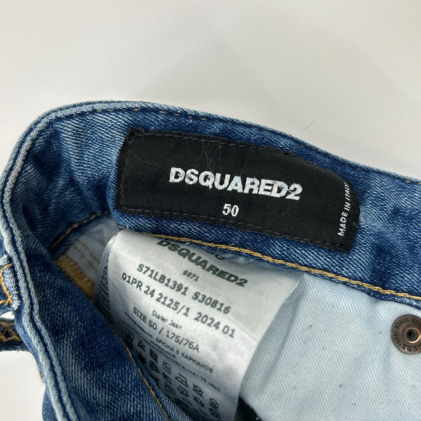DSQUARED2 S71LB1391 Indigo Paint Skater Jeans Size 50