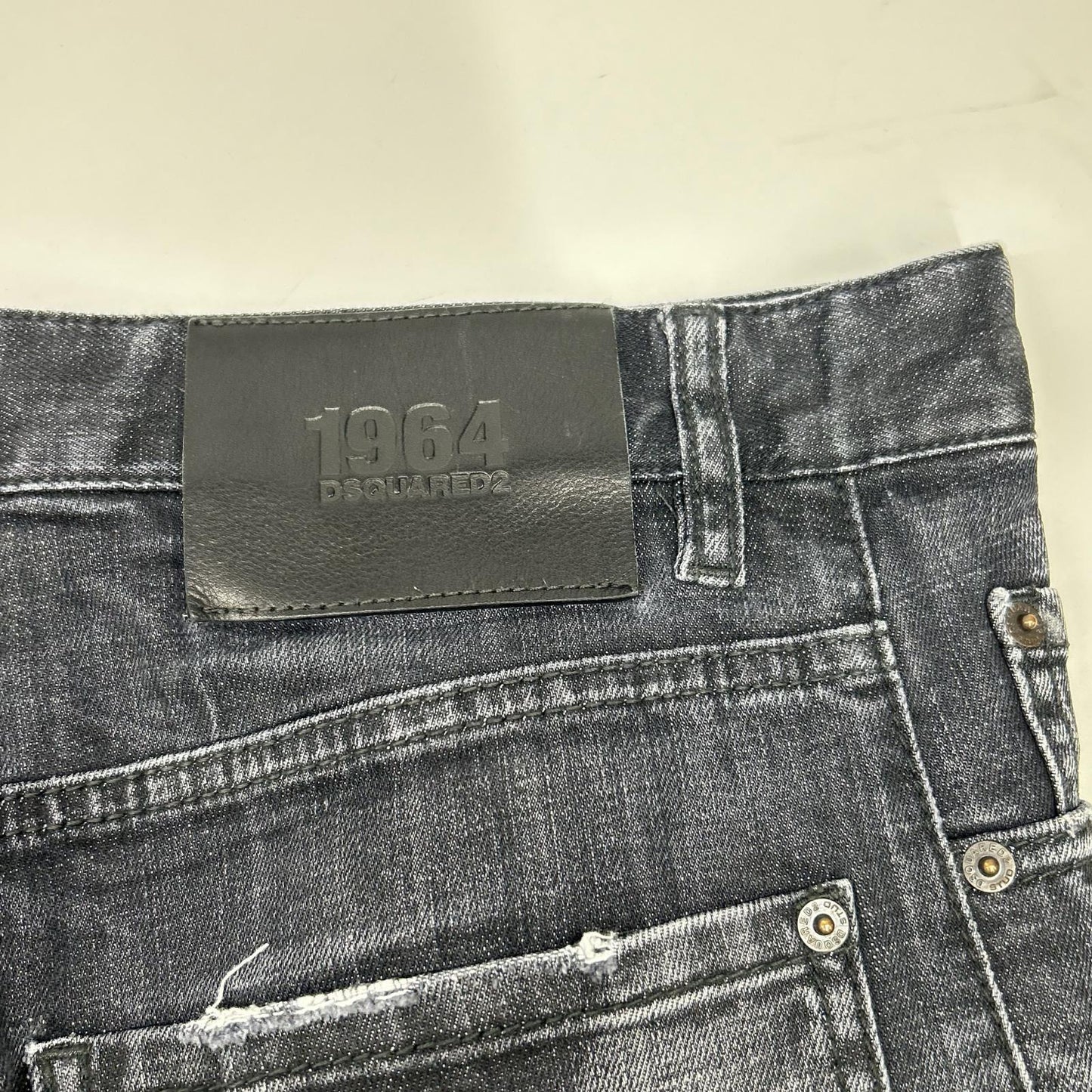 Dsquared2 DSQUARED Sexy Twist Distressed Black Jeans Size 50