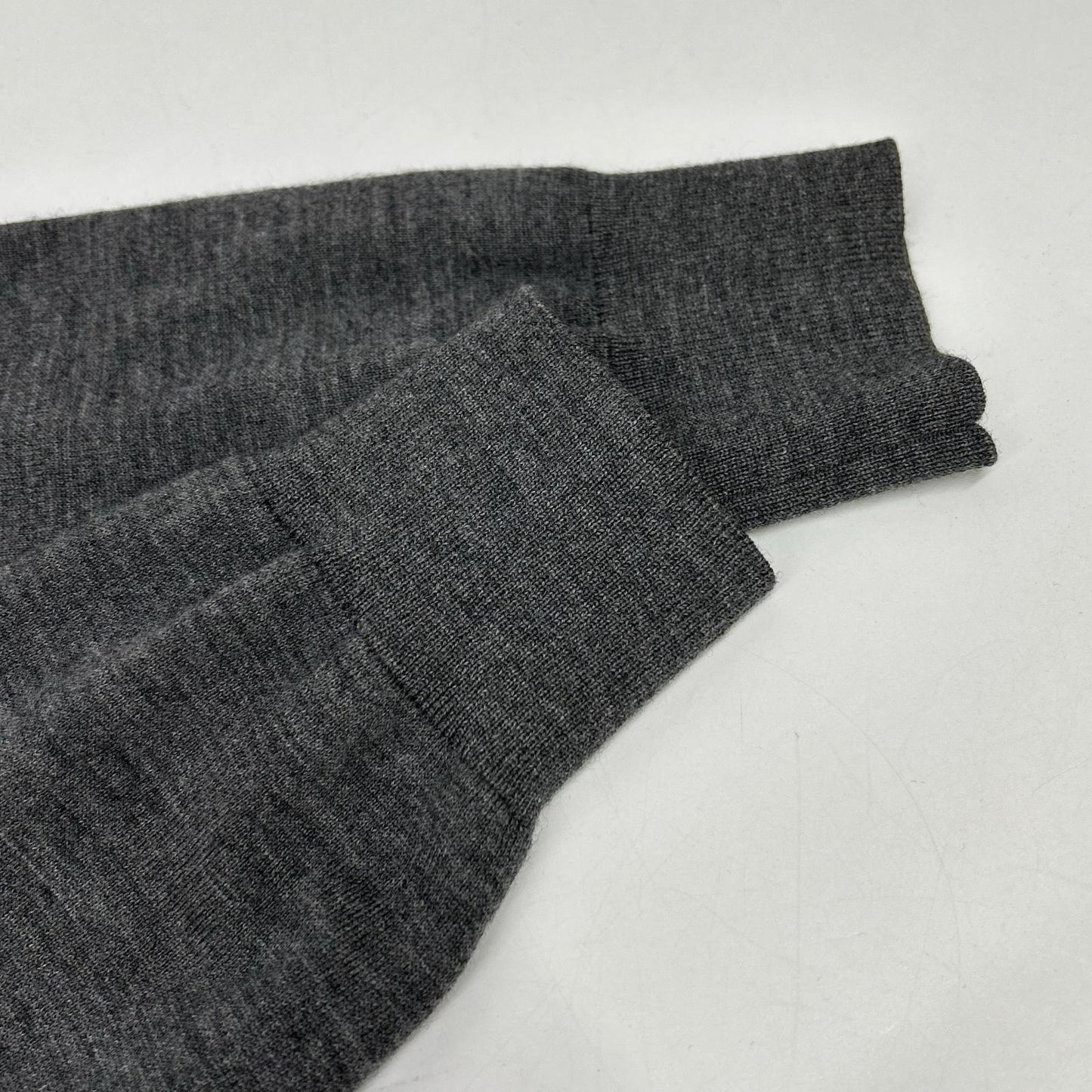 GUCCI Gray Wool Knit Cardigan with Chest Logo Size M