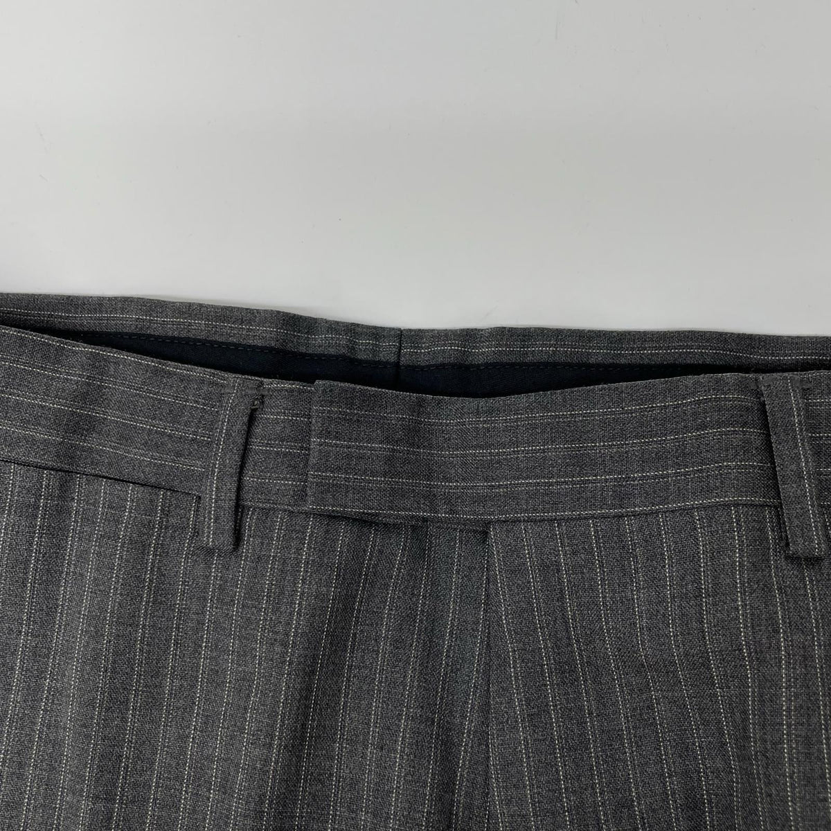 GUCCI Gray Wool Striped Single 3B Suit Size 46