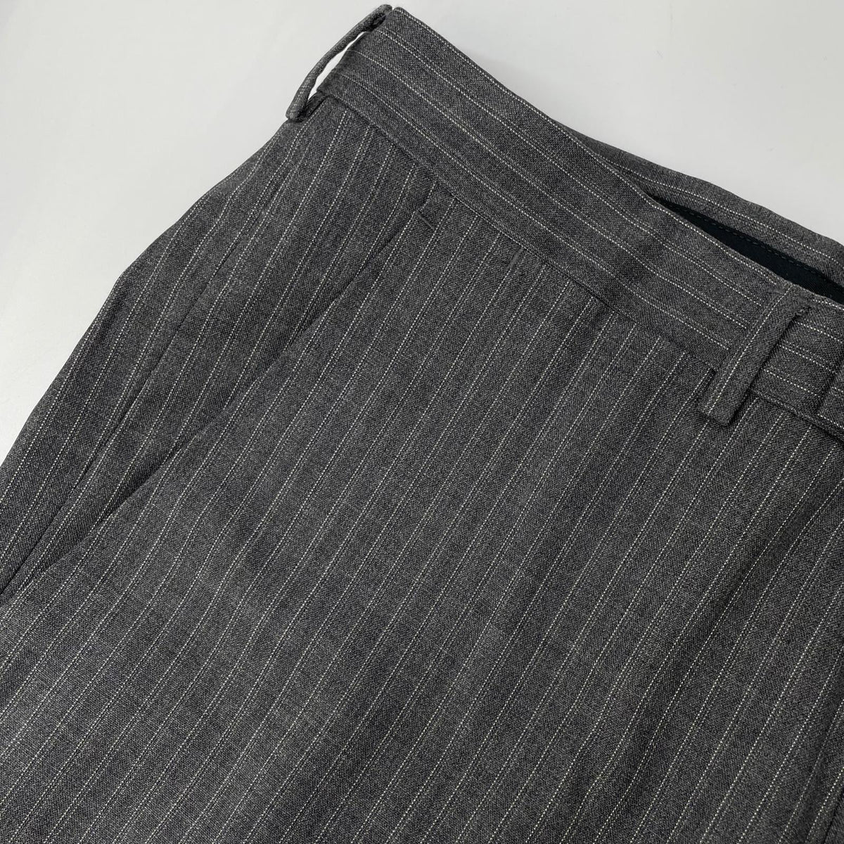 GUCCI Gray Wool Striped Single 3B Suit Size 46