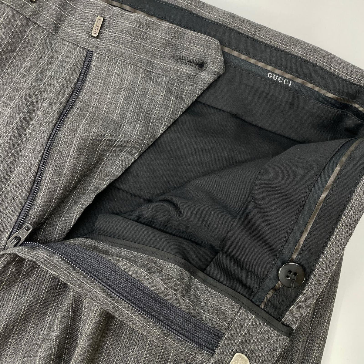 GUCCI Gray Wool Striped Single 3B Suit Size 46
