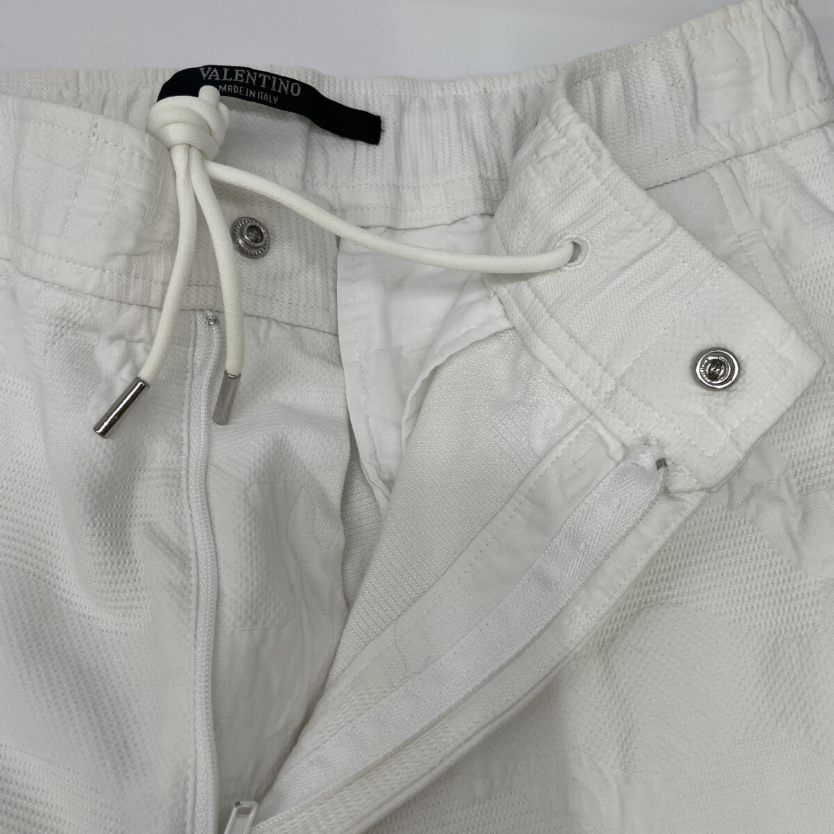 VALENTINO White Camo Bermuda Cotton Pants Size 46