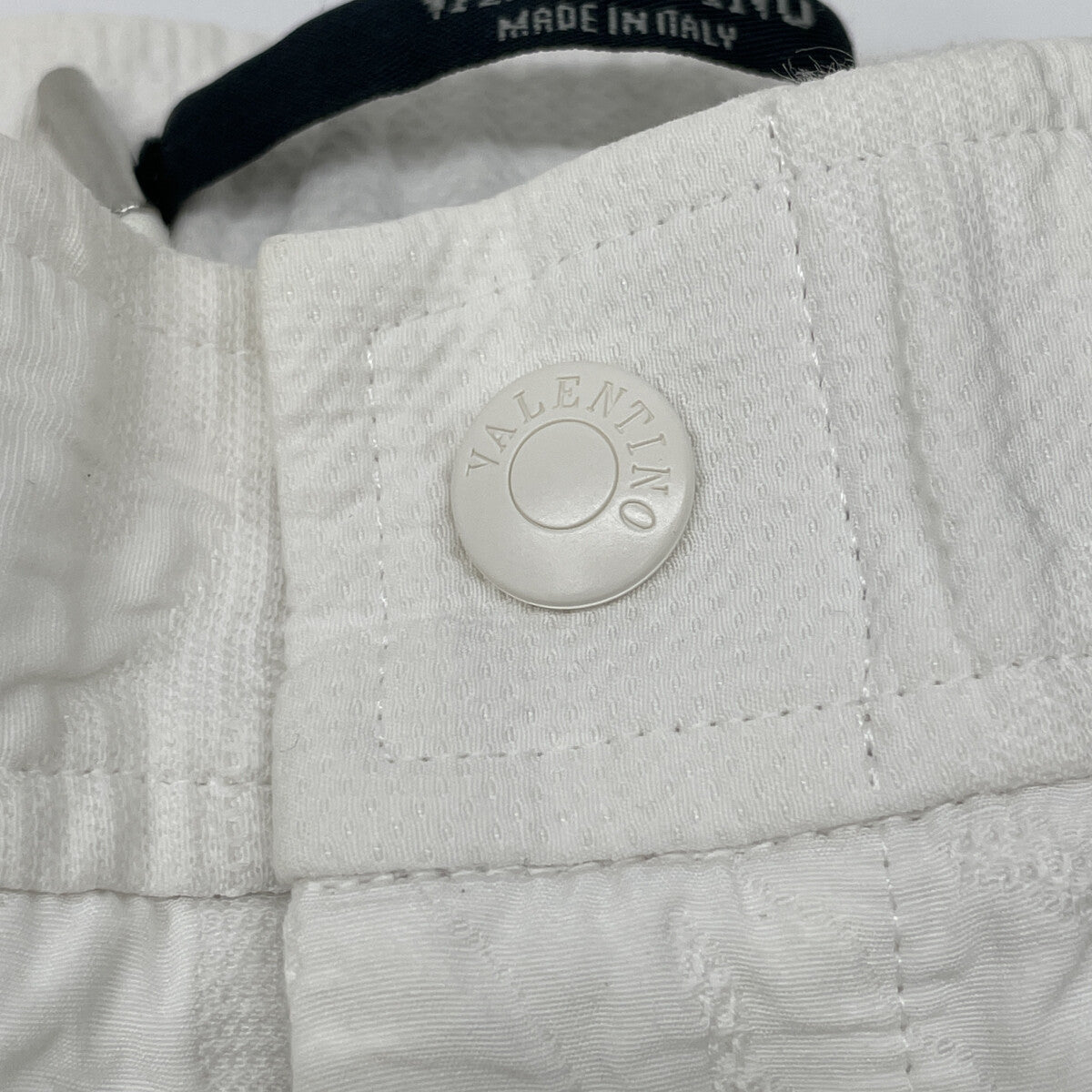 VALENTINO White Camo Bermuda Cotton Pants Size 46