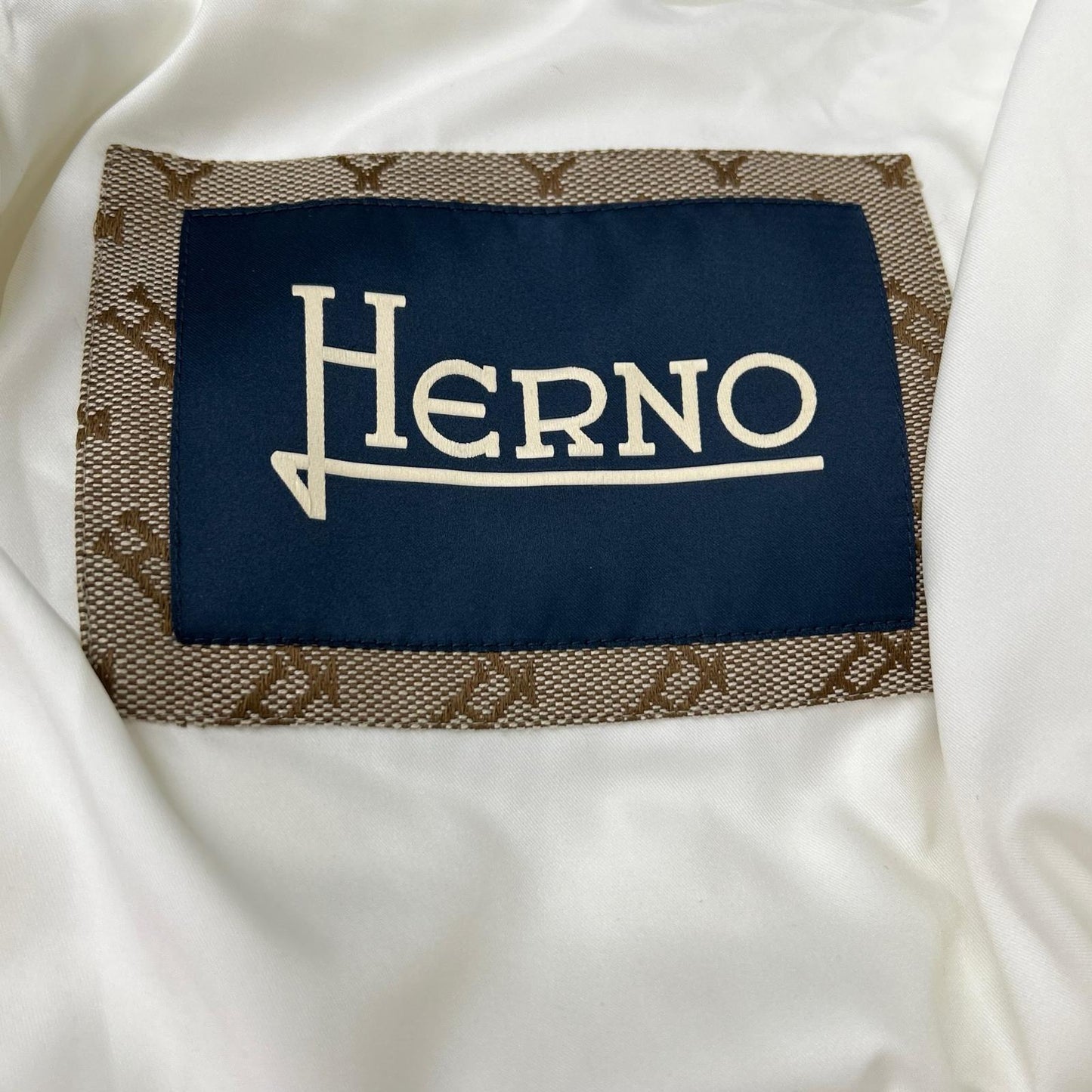 HERNO White Water Repellent Polyester Down Blouson Size 46