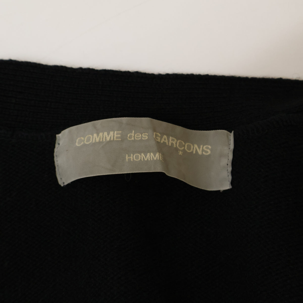 COMMEdesGARCONS HOMME AD1991 Elk Print Cardigan Black