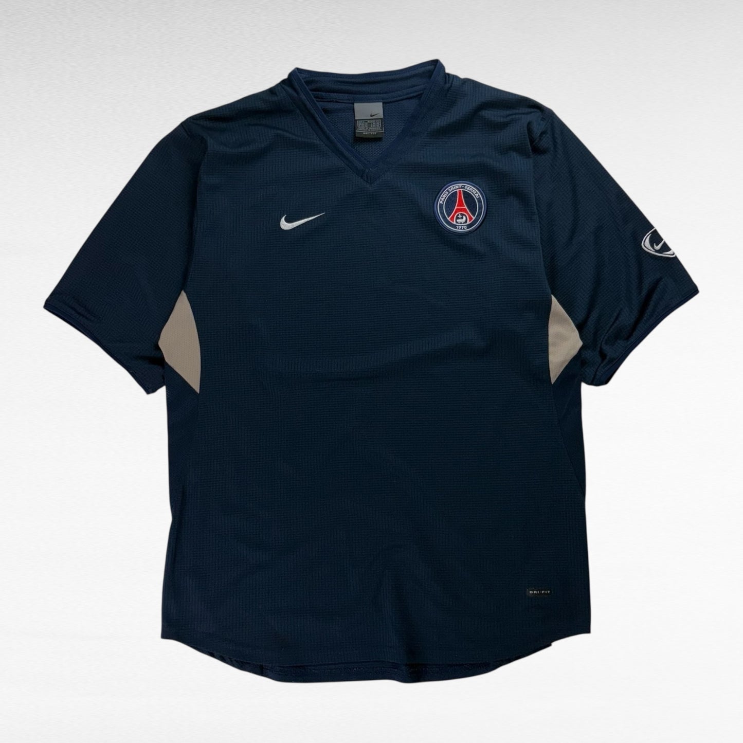 Nike 00s Shirt Size S