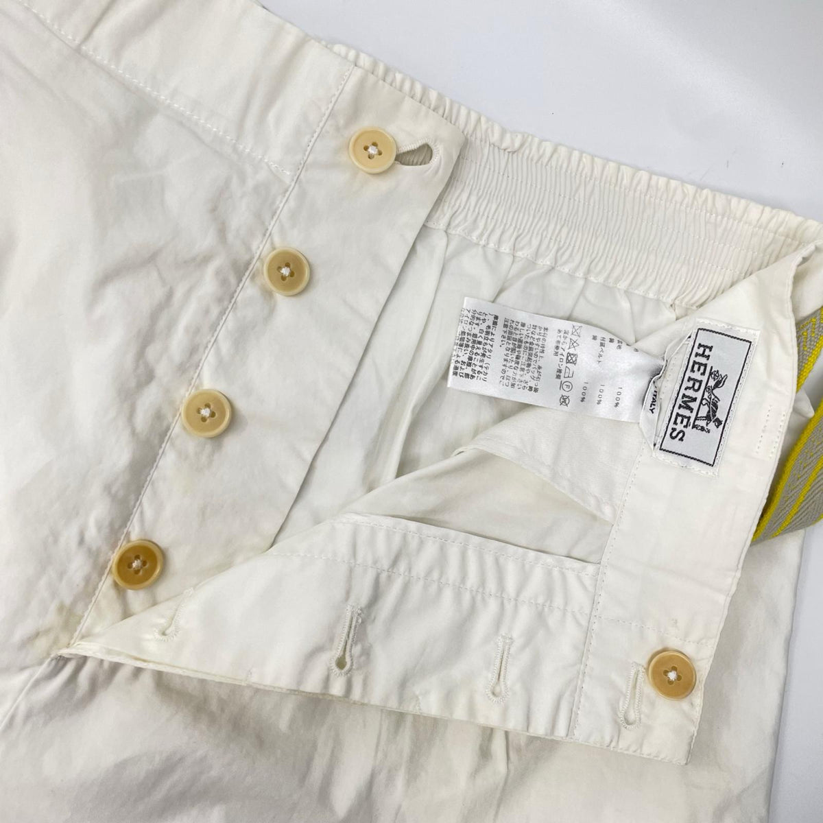 HERMES White Belted Shorts Size 42