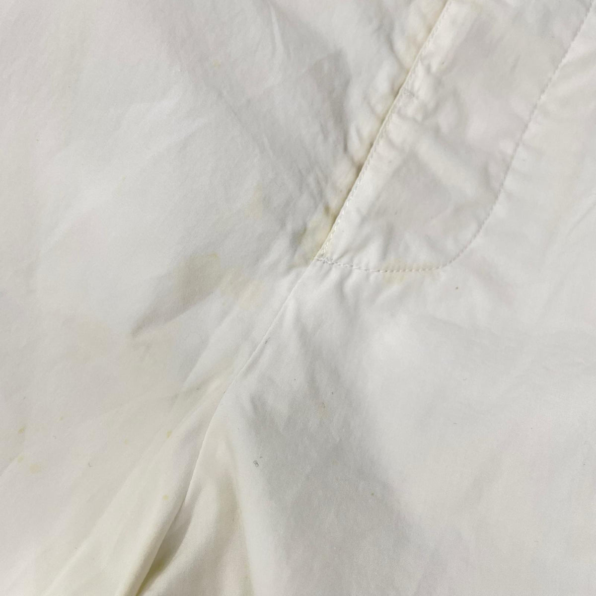HERMES White Belted Shorts Size 42