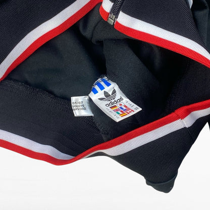 adidas originals 00s Jacket Size M