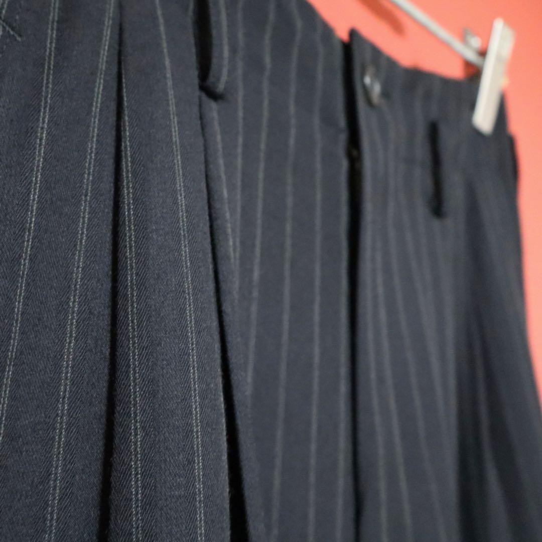 Y's 90s Pinstripe Two-Pleat Cropped Pants Black Size FREE