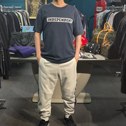 INDEPENDENT Name logo Size L