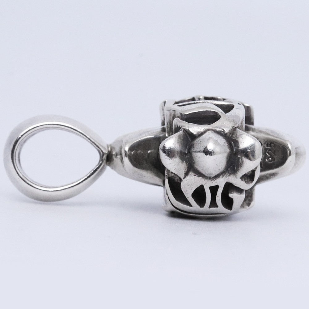 CHROME HEARTS CH Plus Medium Silver Pendant Size ONE SIZE