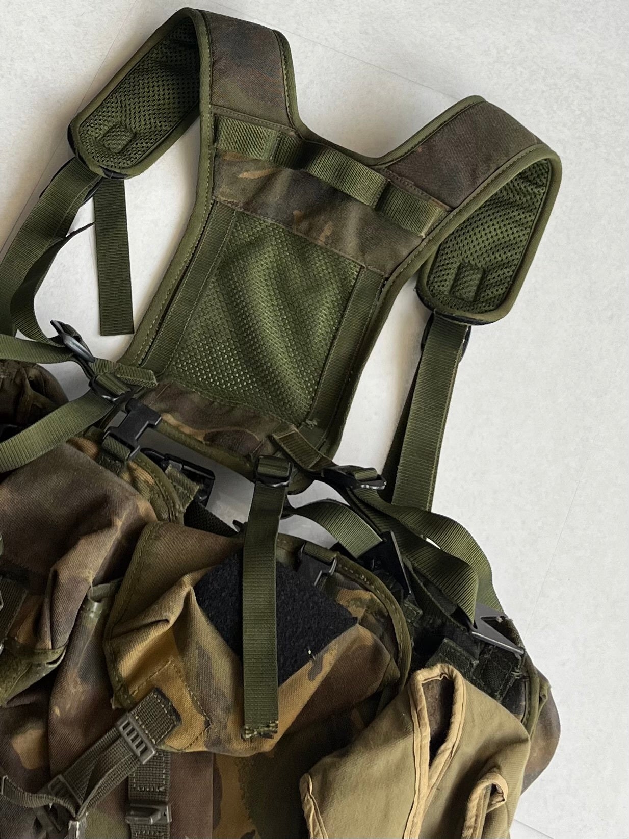 VINTAGE Gimmick Design Military Vest
