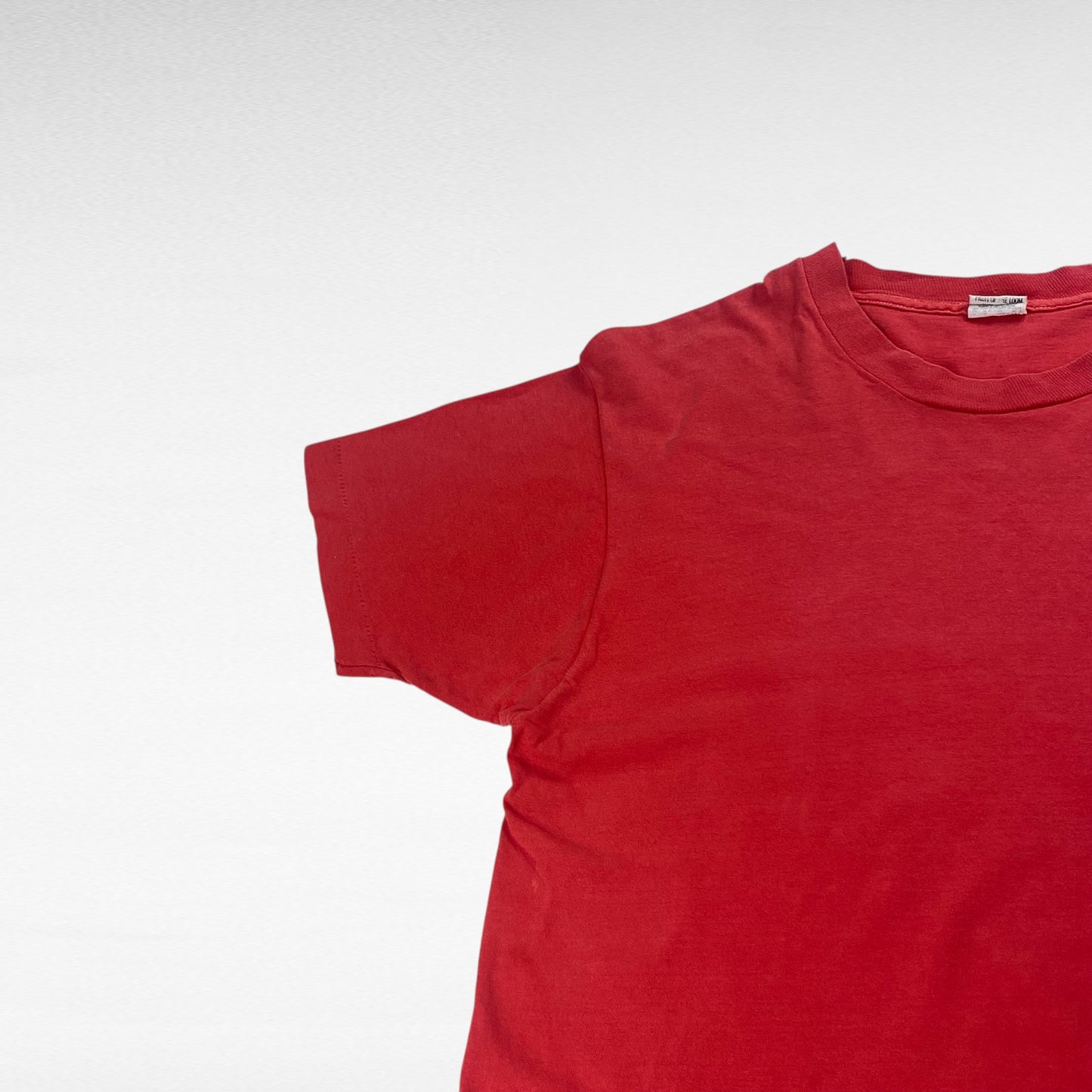 Fruit Of The Loom 90s T-Shirt Red Size L