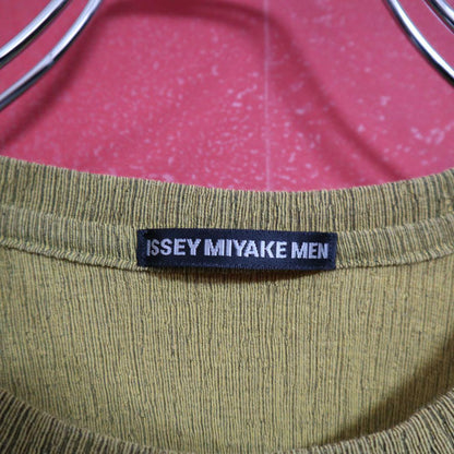 Issey Miyake Yellow Oversized 3D Patterned T-Shirt Size M