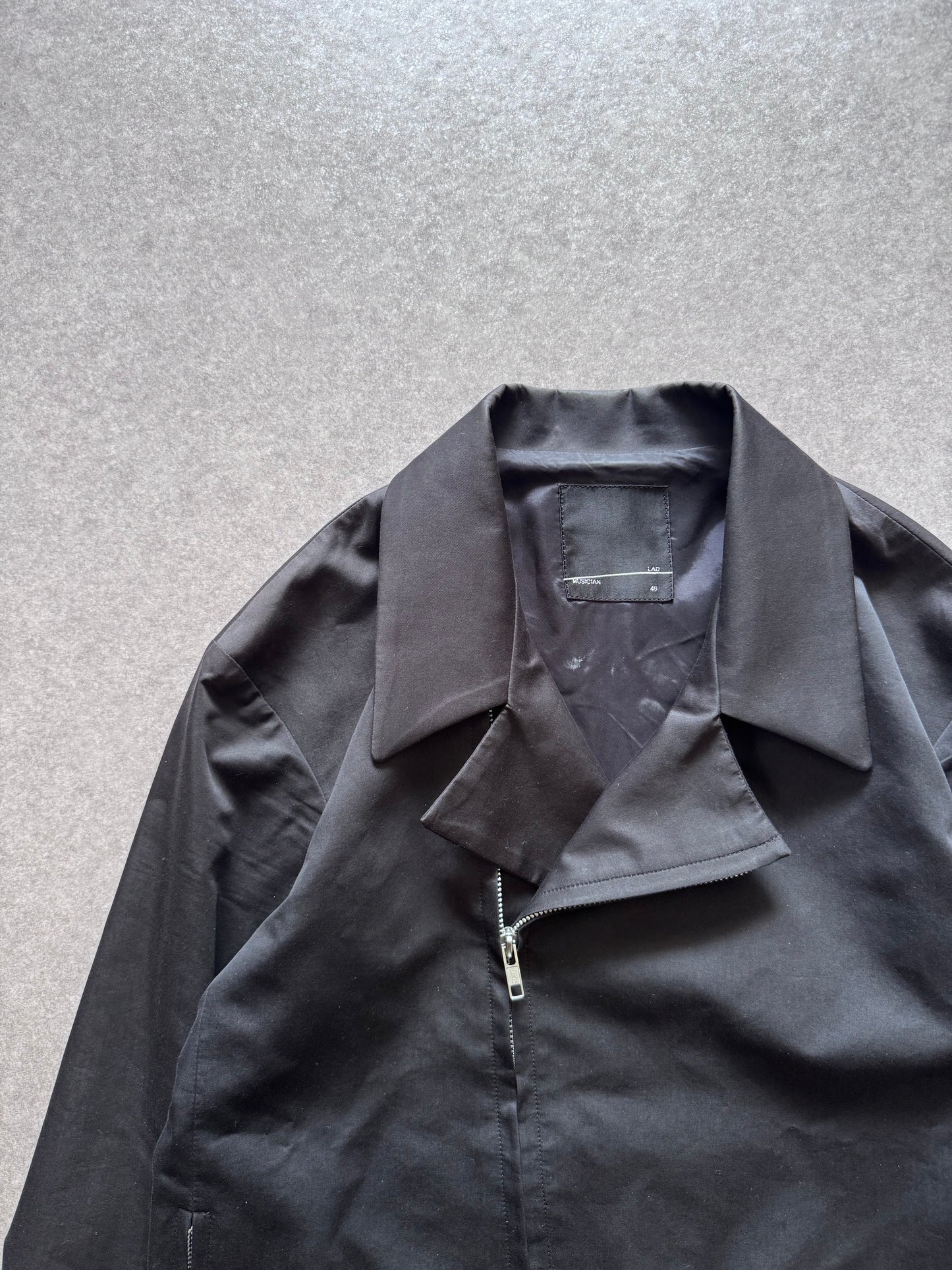 Lad Musician Black Henley Size S