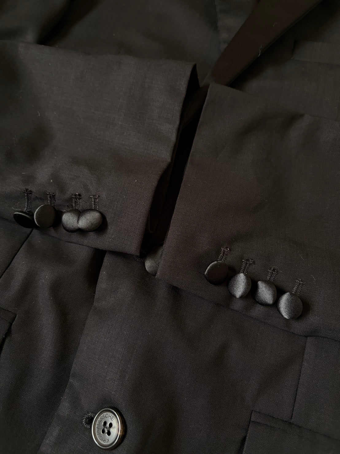 KRISVANASSCHE Virgin Wool Asymmetric Tailored Blazer Size 48