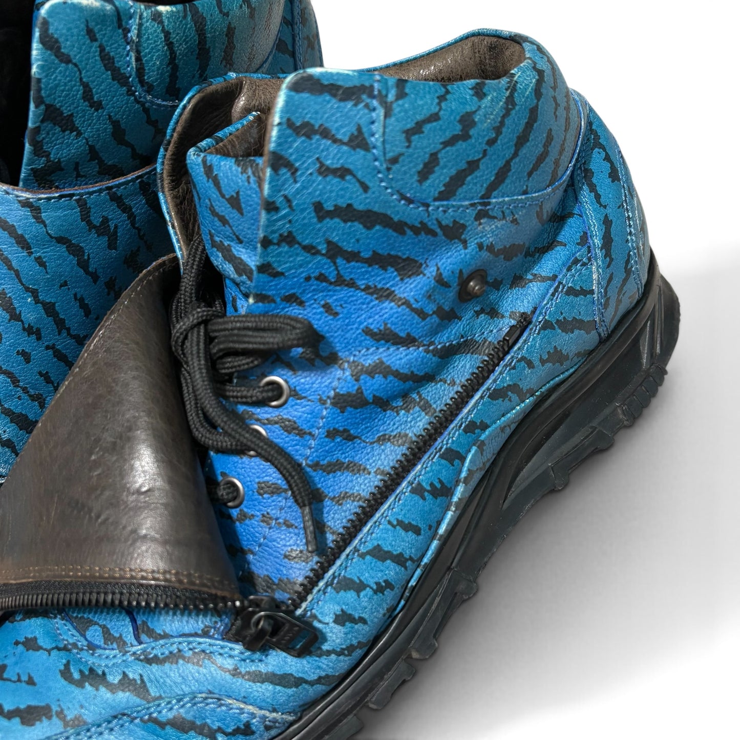 LANVIN Blue Zebra Print Mid Zip Sneaker Size 8