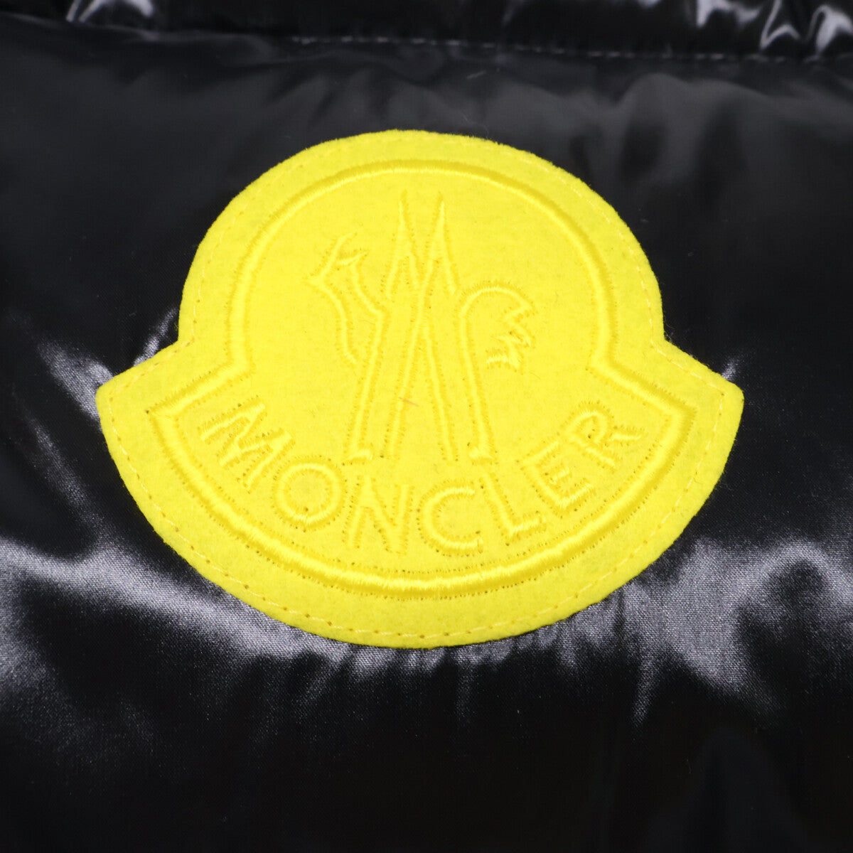 MONCLER 24AW SUMIDO Felt Patch Down Vest Black Size 5