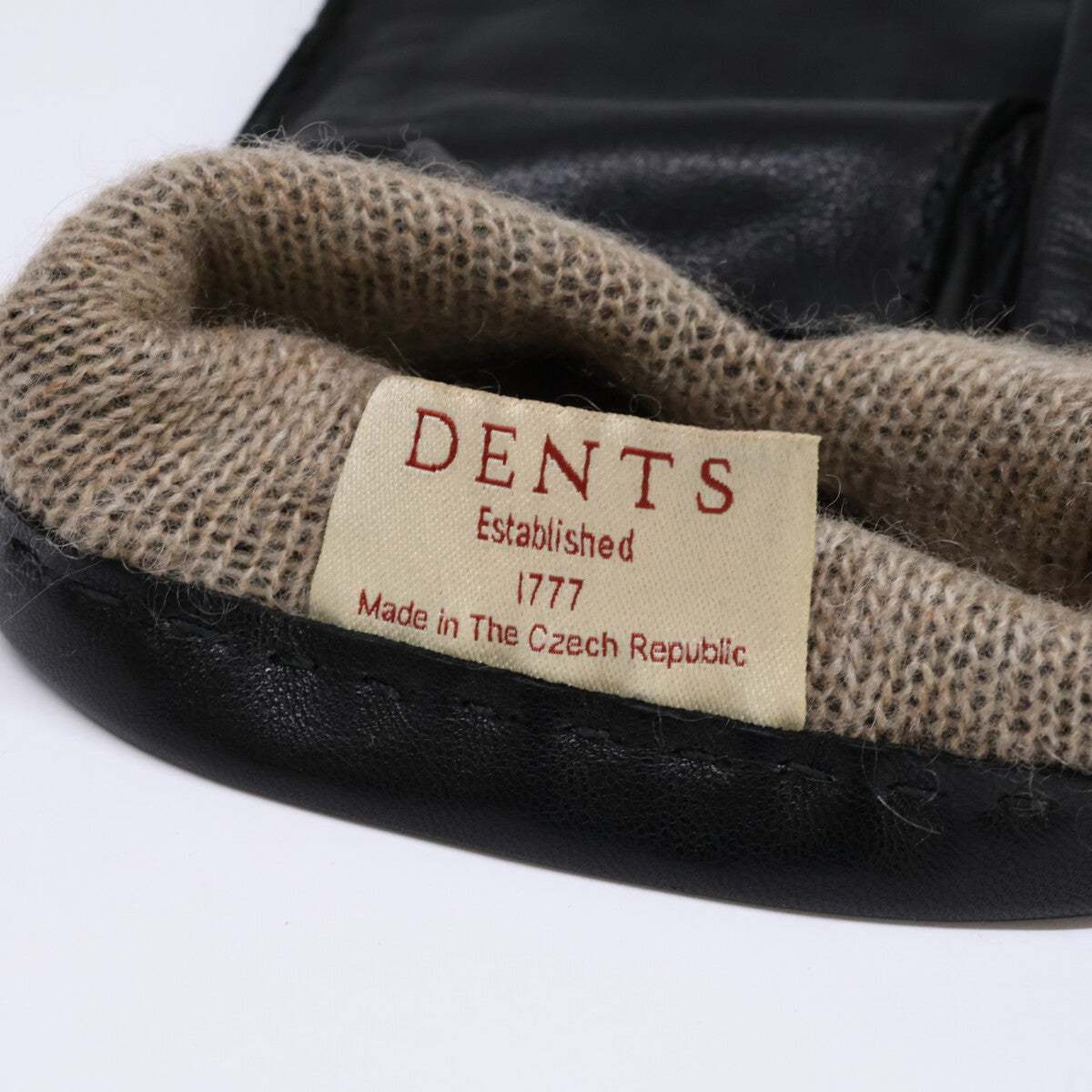 DENTS Black Lambskin Cashmere Lining Gloves Size ONE SIZE