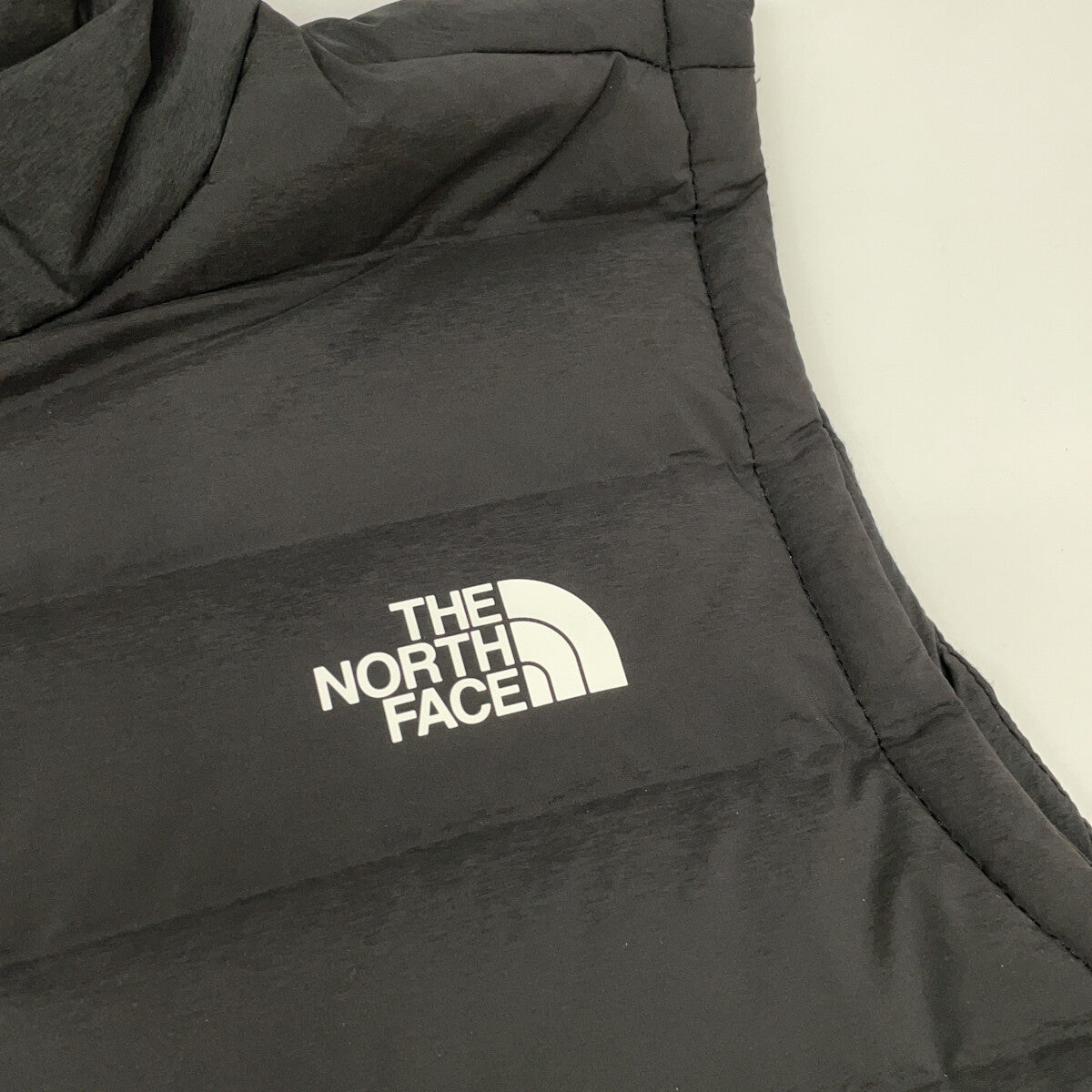 THE NORTH FACE BELLEVIEW STRETCH DOWN VEST Black/Blue Size L