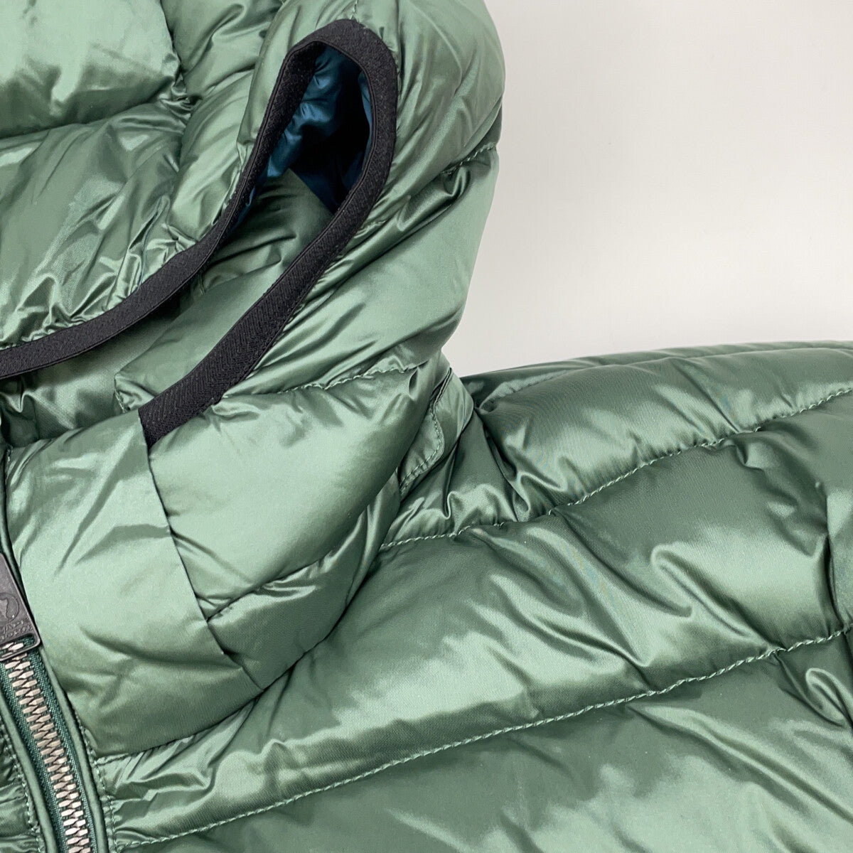 CAPE HORN SHINY CLIPPER Nylon Hooded Jacket Green Size 52