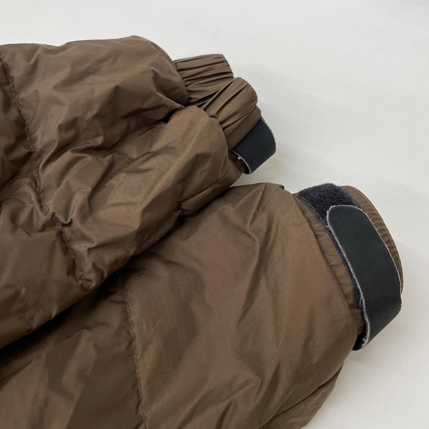 NANGA x URBAN RESEARCH Aurora Down Jacket Brown Nylon Size 38
