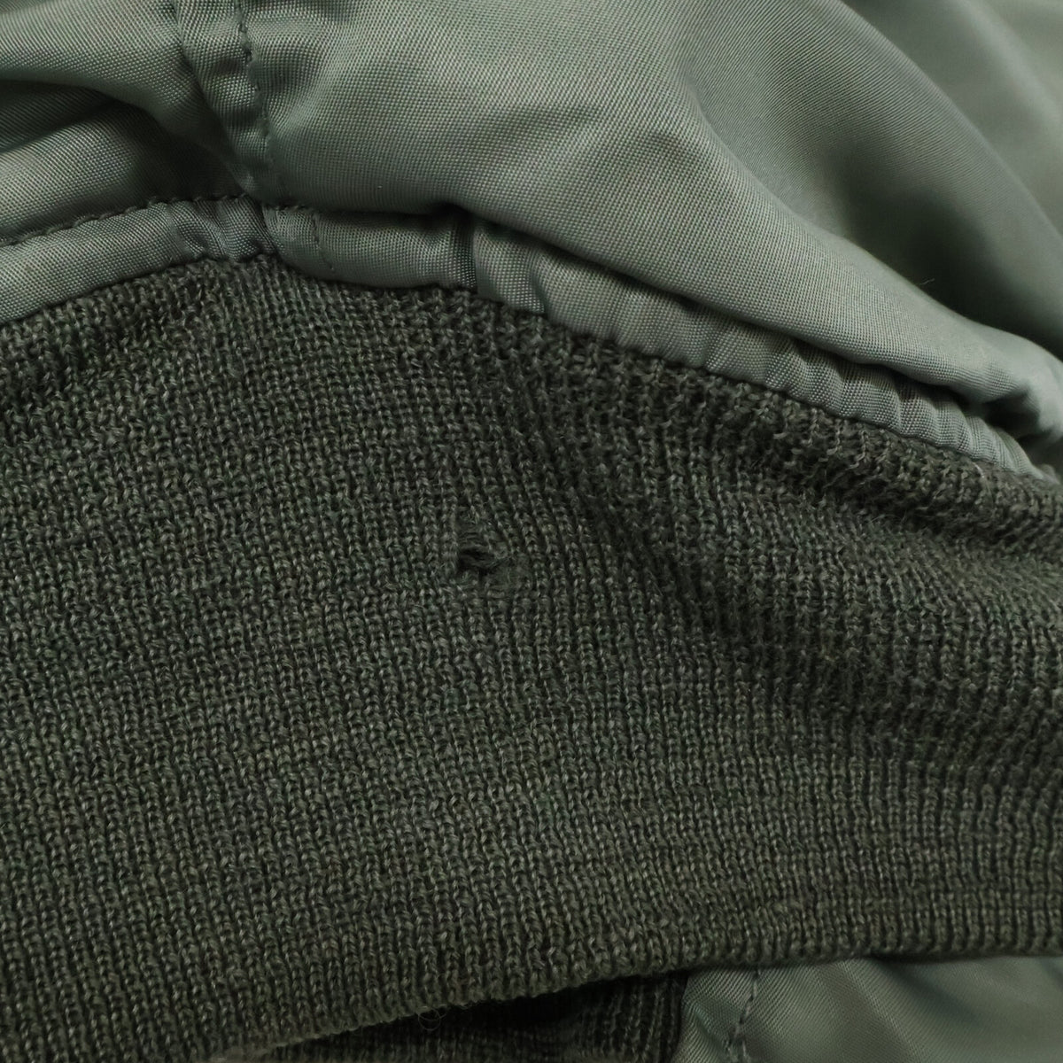 U.S.A.F 1955 L2-B Nylon Flight Jacket Sage Green
