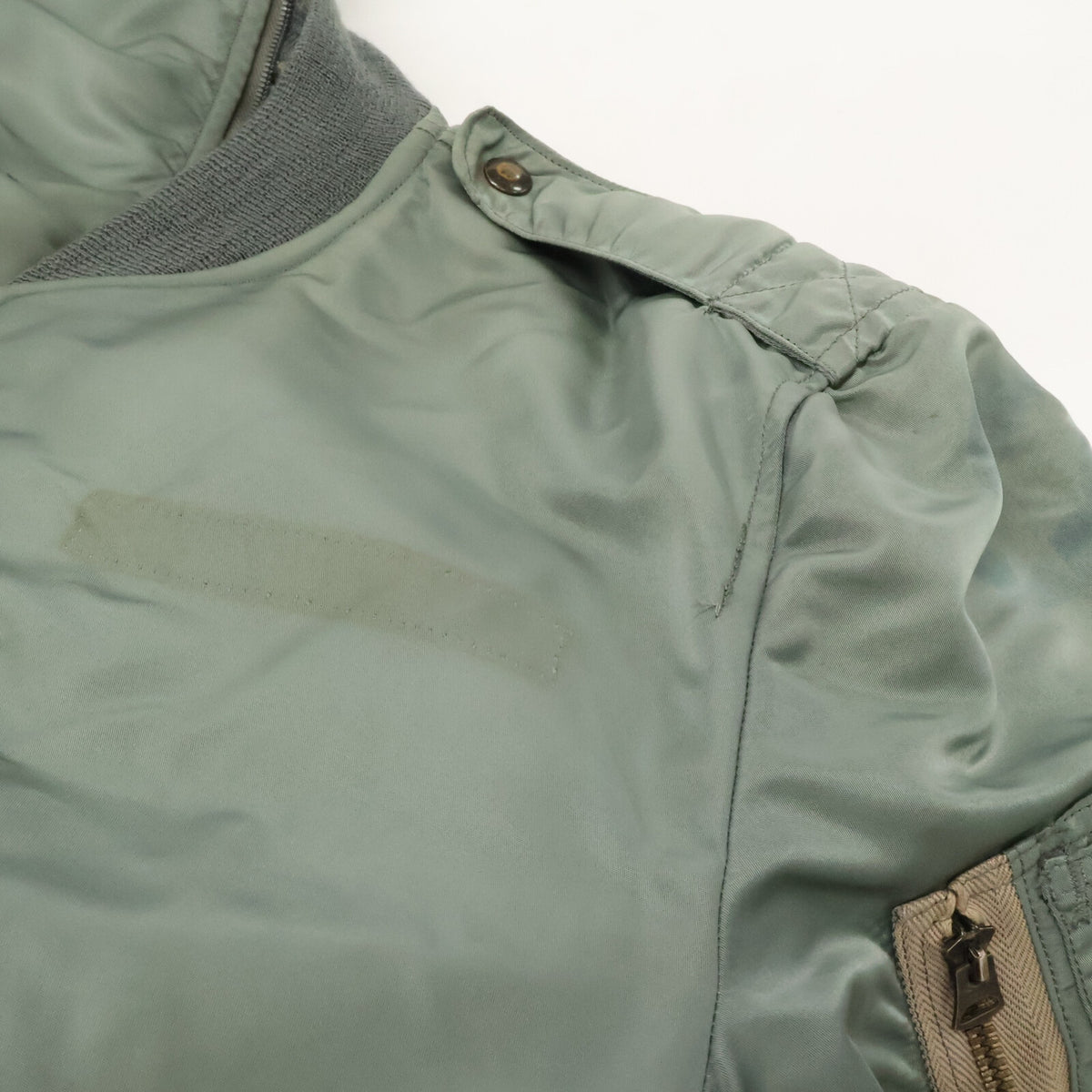 U.S.A.F 1955 L2-B Nylon Flight Jacket Sage Green