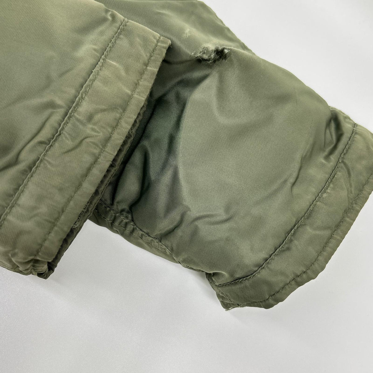 AVIREX N-3B Nylon Flight Jacket Sage Green Size M