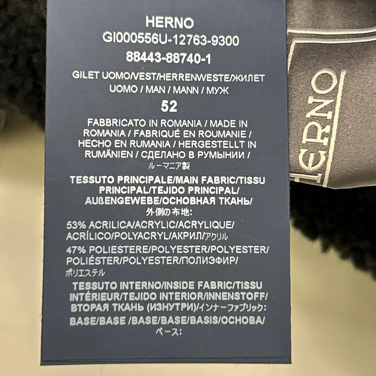 HERNO Functional Wardrobe Reversible Vest Black Size 52