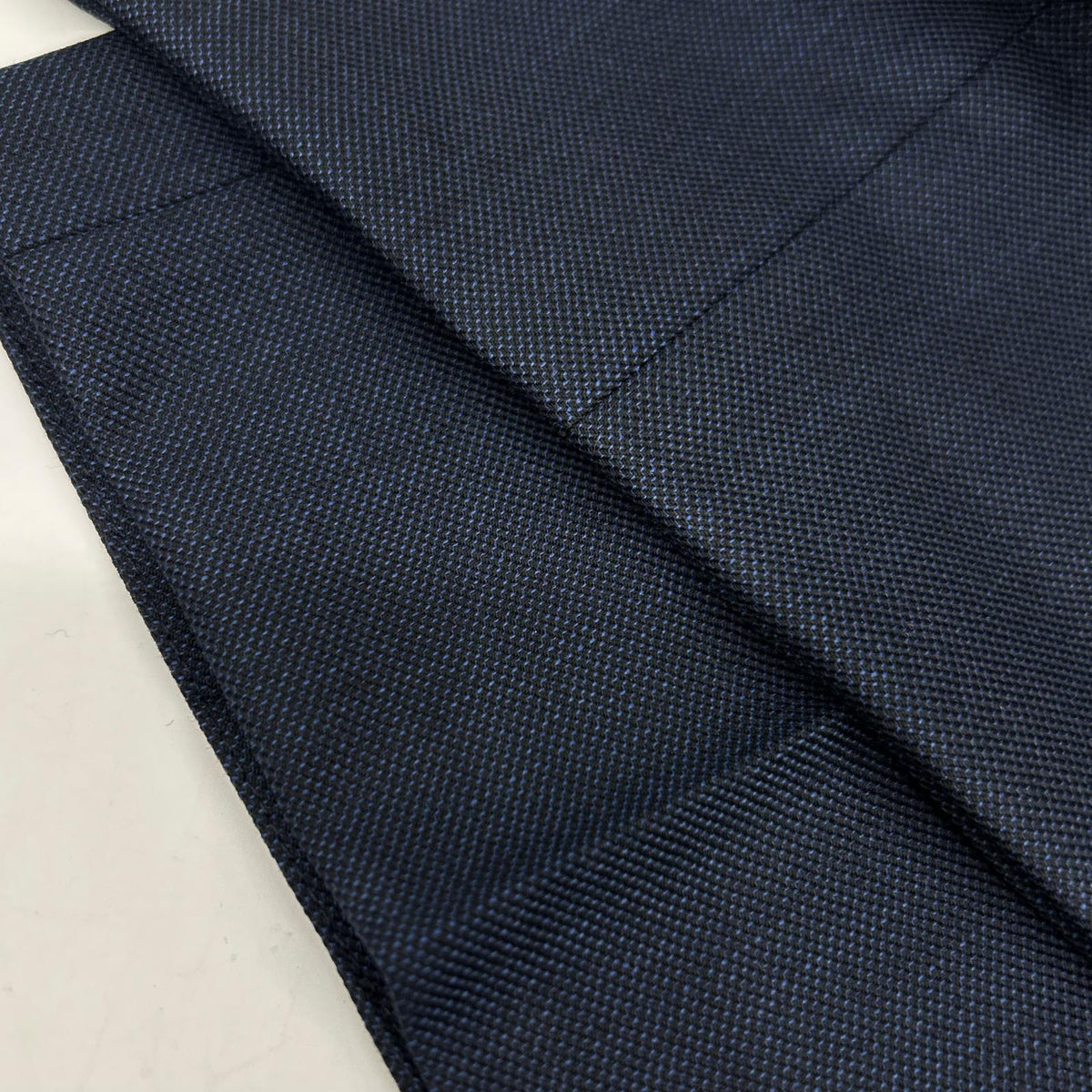 TAKEOKIKUCHI Navy Wool Shiny Sharkskin Pinhead Suit Size 5