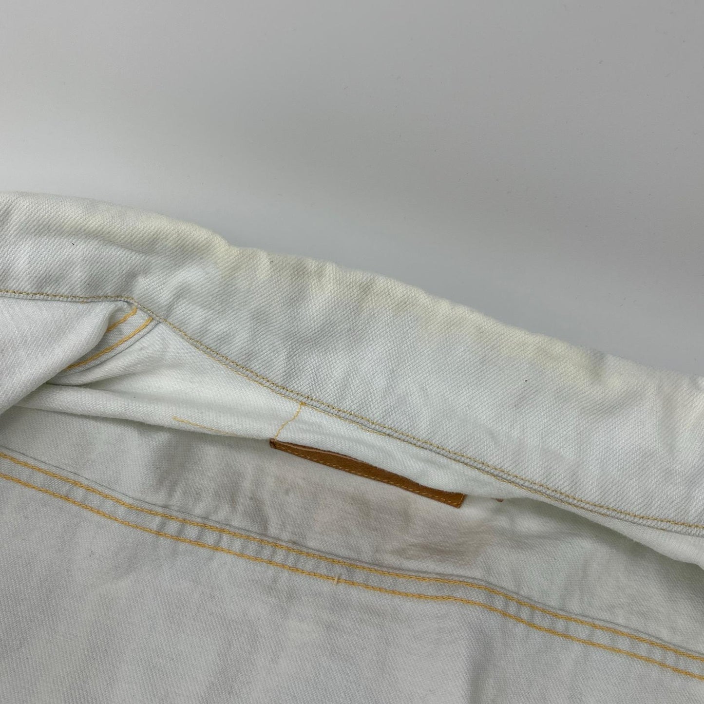 GOLD 14oz Denim Trucker Jacket Aged Model White Size 36