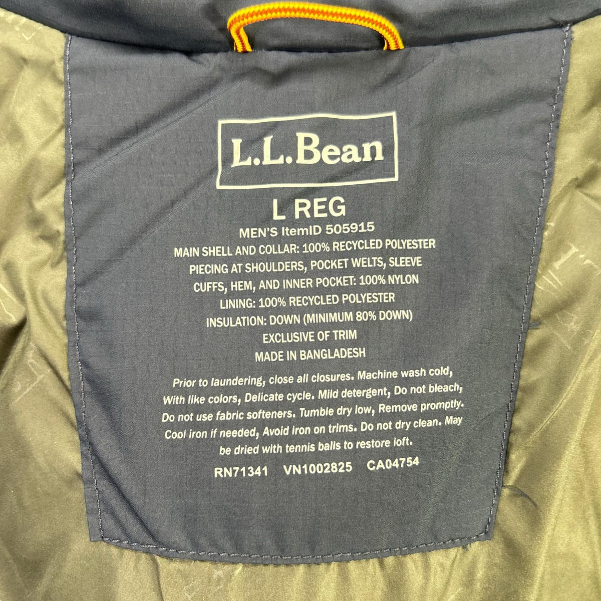 L.L.Bean Japan Fit Mountain Classic Down Parka Navy Jacket Size L