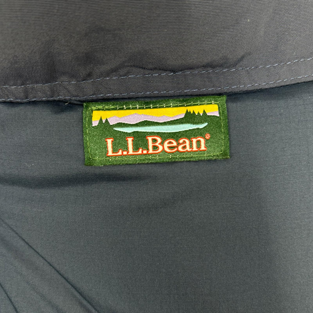 L.L.Bean Japan Fit Mountain Classic Down Parka Navy Jacket Size L