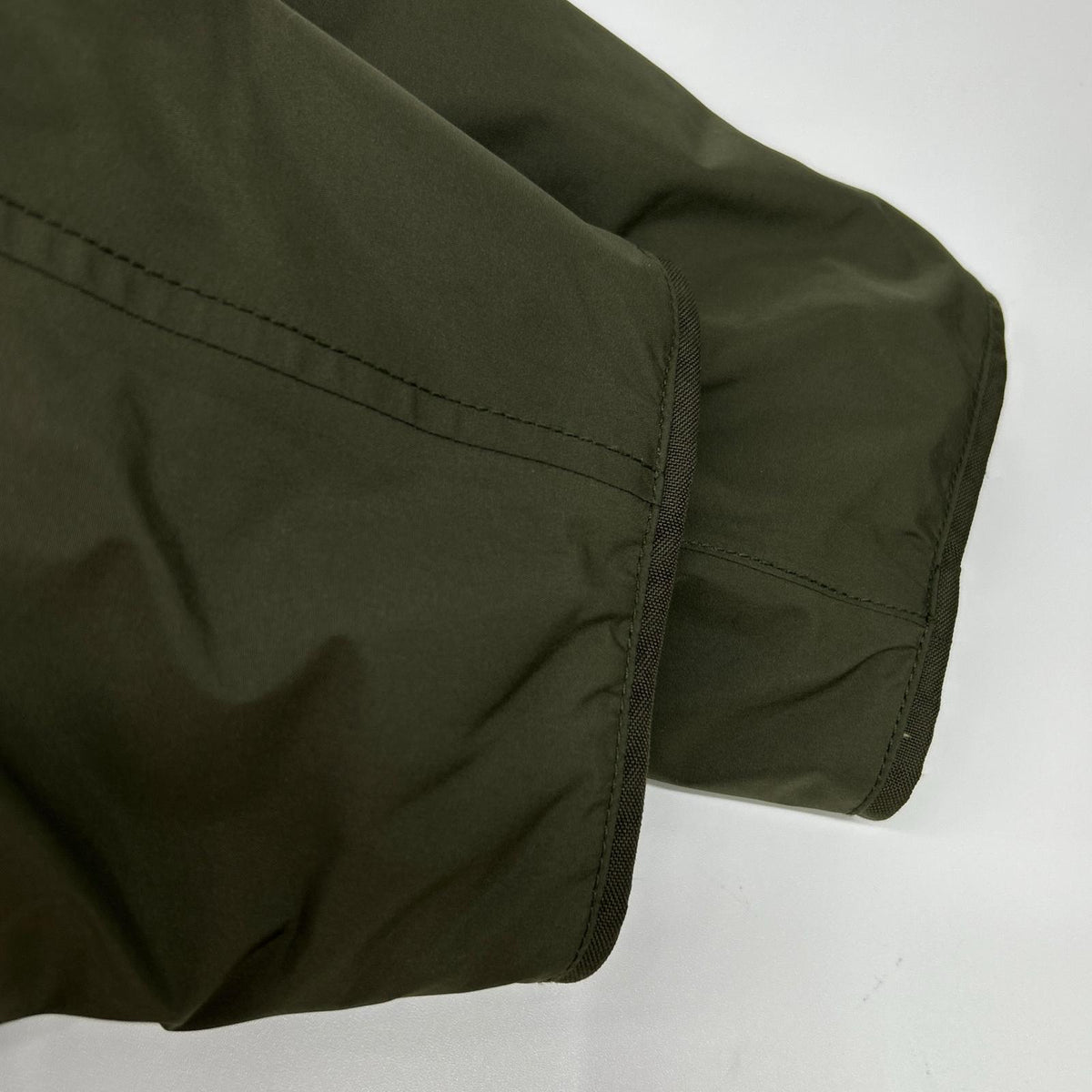 nanamica SUBF276U GORE-TEX Hooded Down Coat Khaki Size L