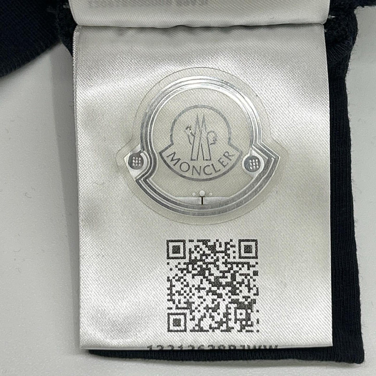 MONCLER 22 Felpa Patch Logo Crewneck Sweatshirt Navy Size L