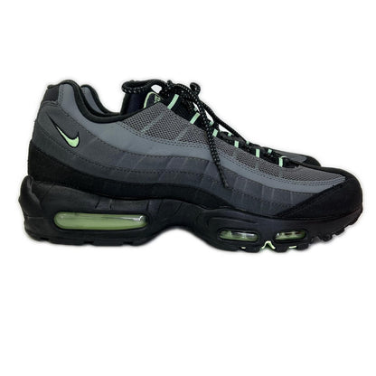 NIKE HM0622-001 Air Max 95 Sneakers Size 28.5