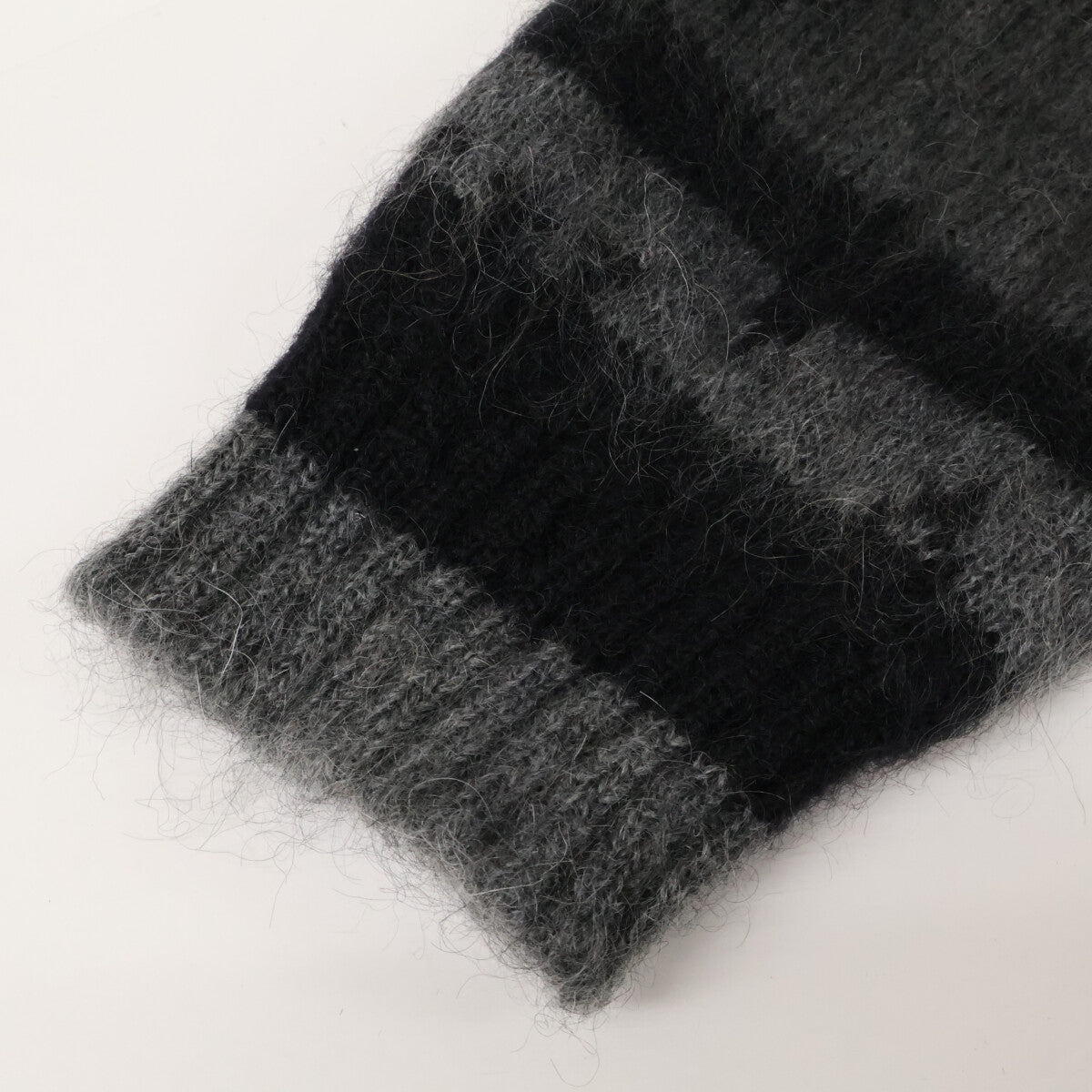 LOUIS VUITTON 24' Monogram Mohair Cardigan Black Size M