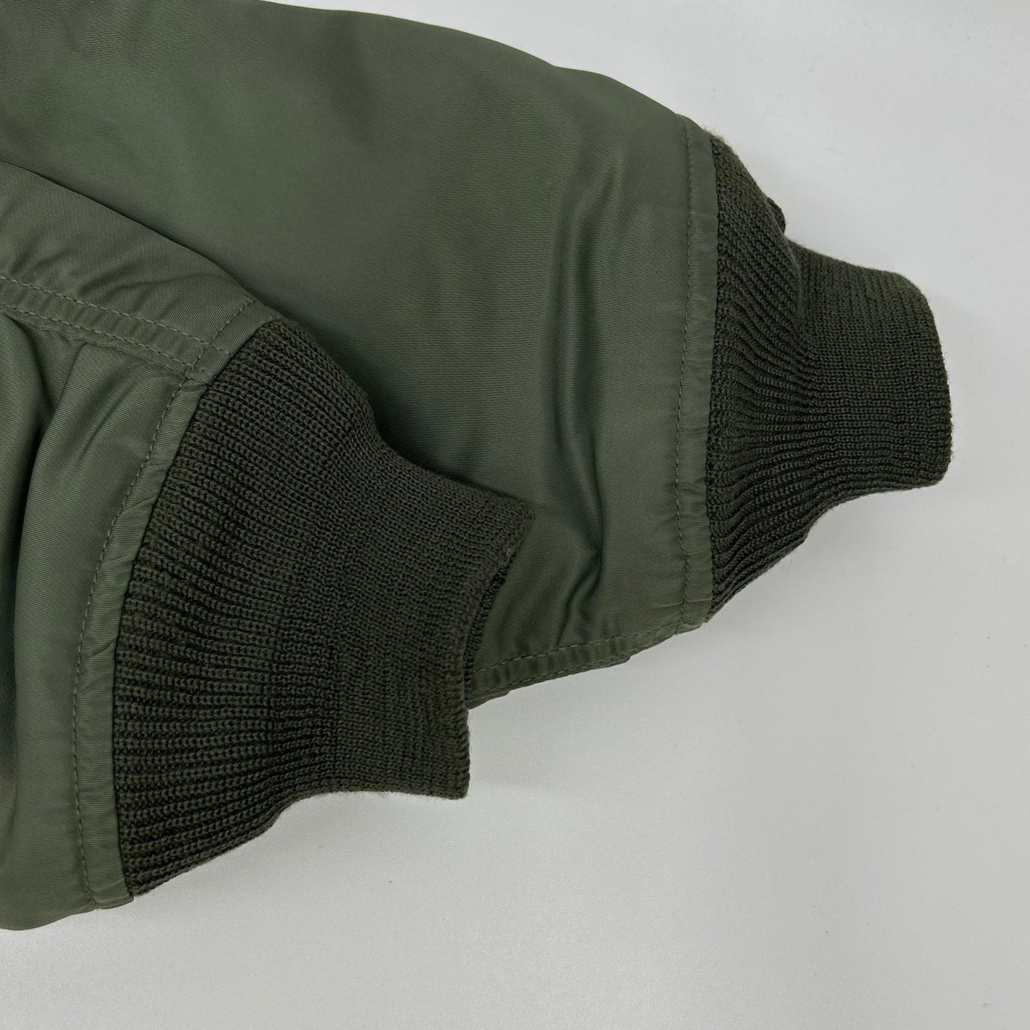AVIREX Topgun CWU 36P VX-31 Nylon Jacket Sage Green Size XL