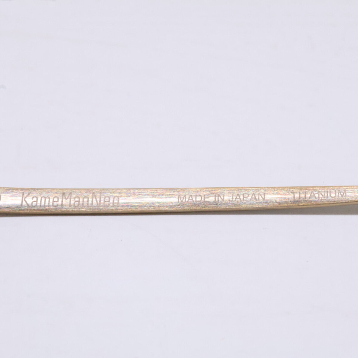 KameManNen KMN9918 AG Titanium Oval Gold Size 45x22-145