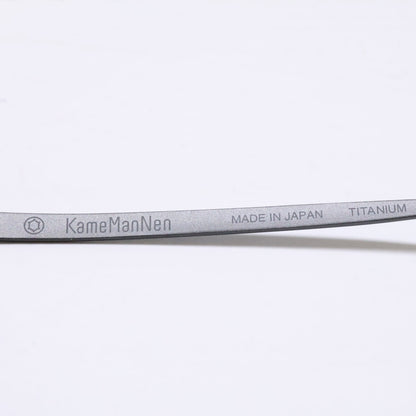 KameManNen KMN9918 MBK Titanium Oval Eyewear Size 45x22-145