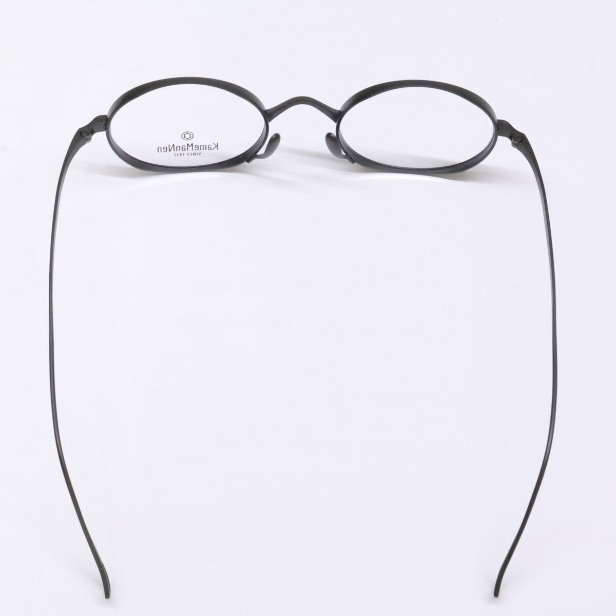 KameManNen KMN9918 MBK Titanium Oval Eyewear Size 48x22-145