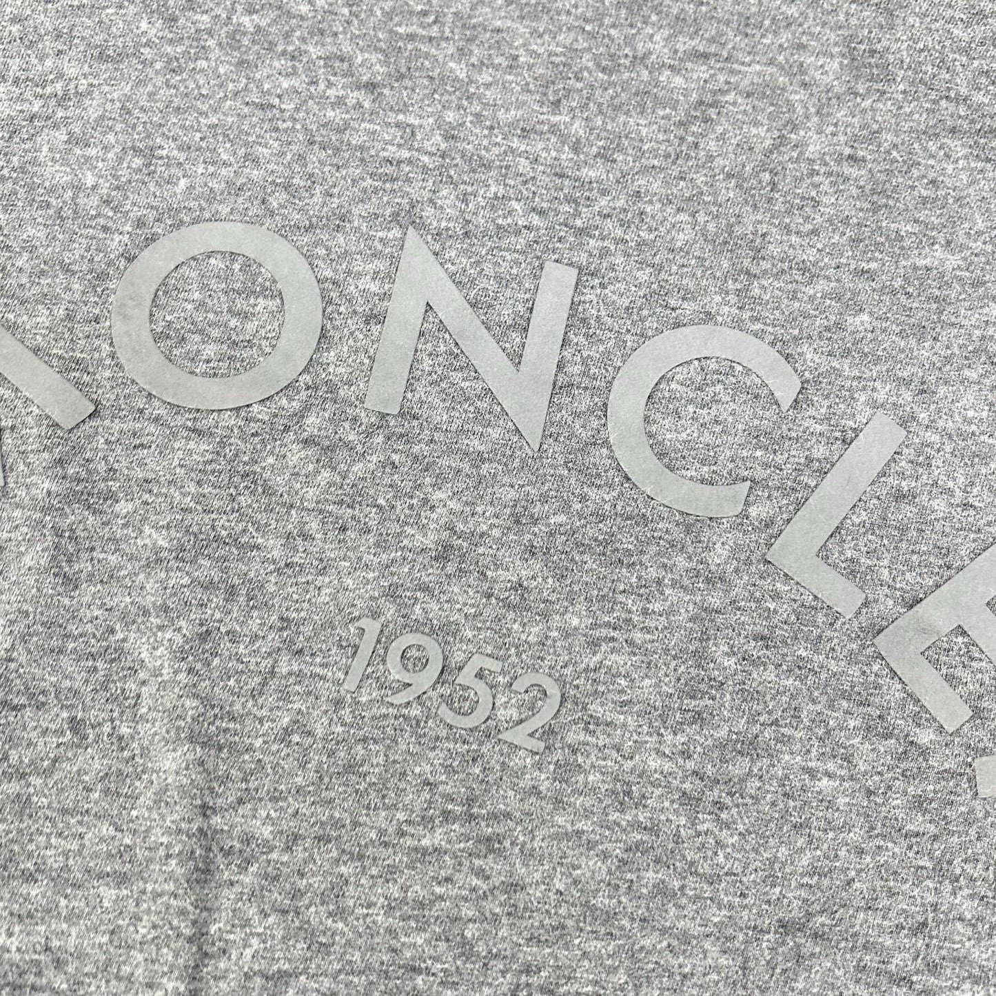 MONCLER Leather Patch Logo Print Long T-Shirt Gray Size L