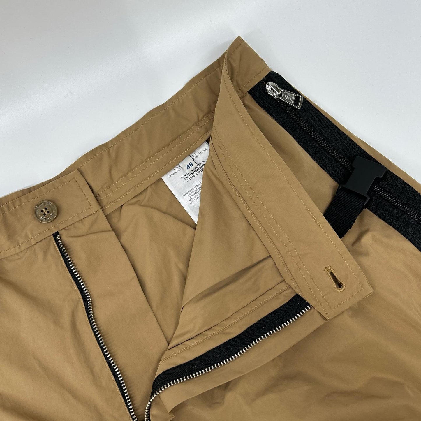 MONCLER Bermuda Nylon Rubber Logo Side Shorts Beige Pants Size 48